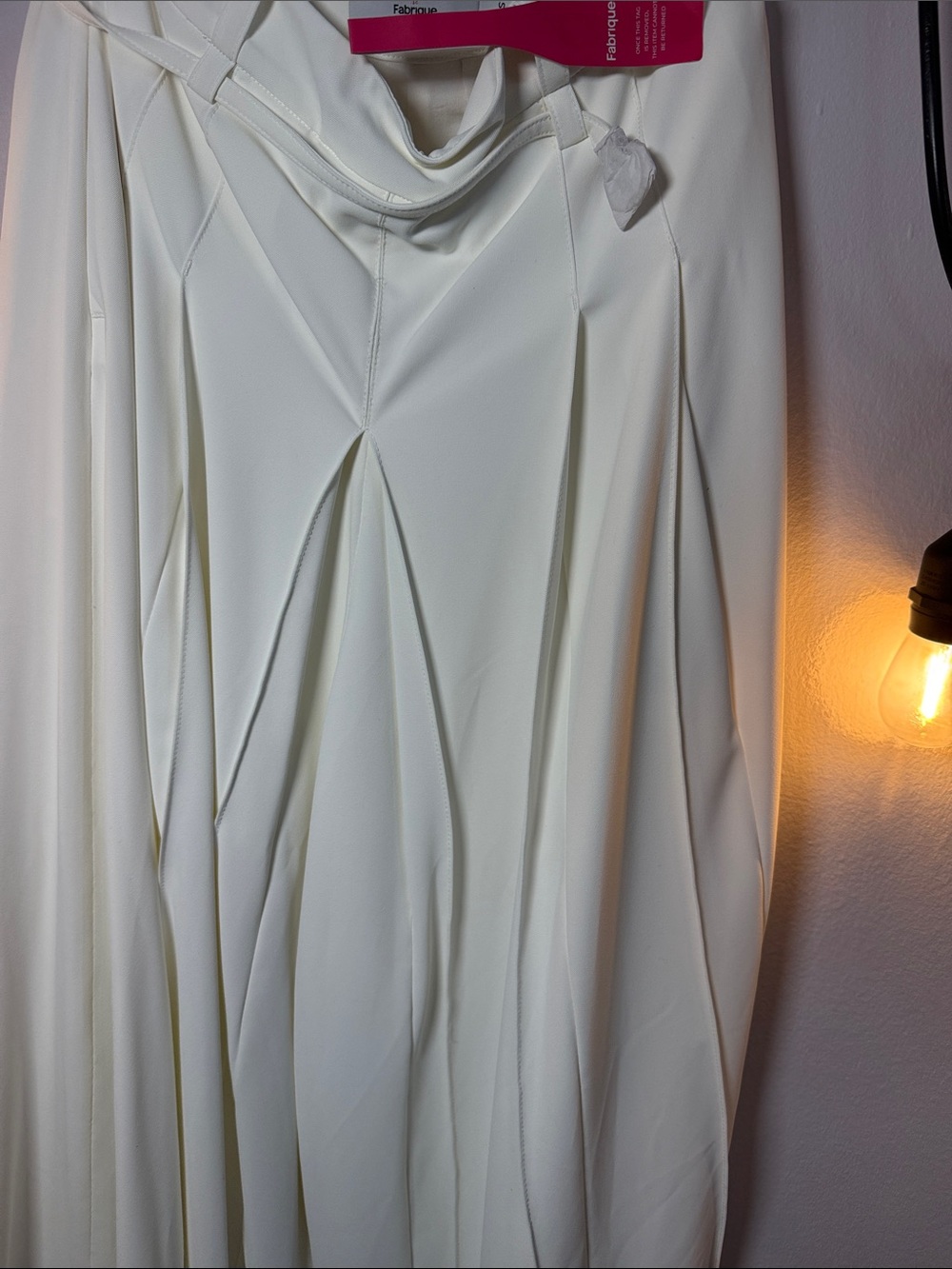 Fabrique Cream Pleated Maxi Pants with Belt Detail. Exclusively collection - Picture 8 of 9